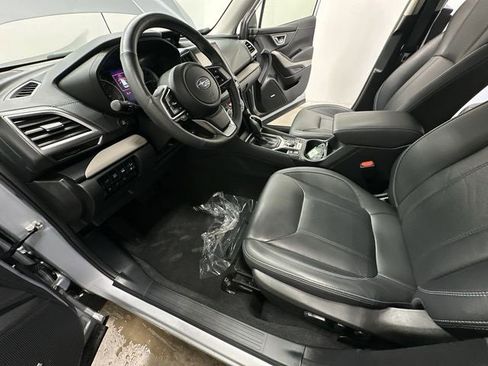 Certified 2023 Subaru Forester Limited image 17
