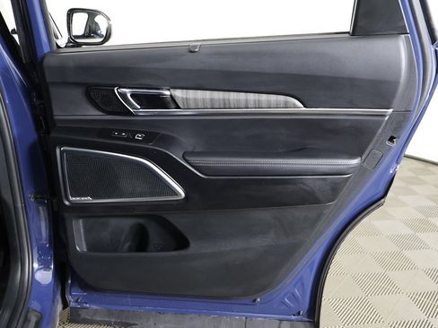 Used 2024 Kia Telluride SX Prestige image 31