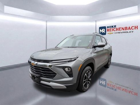 New 2026 Chevrolet TrailBlazer LT w/ Convenience Package AWD/4WD image 9