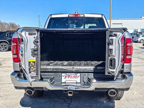 Used 2020 RAM 1500 Limited image 10