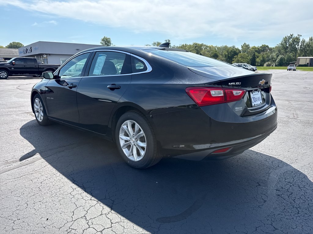 Used 2024 Chevrolet Malibu LT FWD image 3