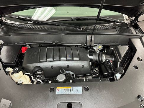 Used 2017 Chevrolet Traverse LS image 15