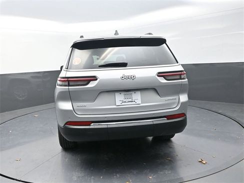 New 2025 Jeep Grand Cherokee L Laredo image 6
