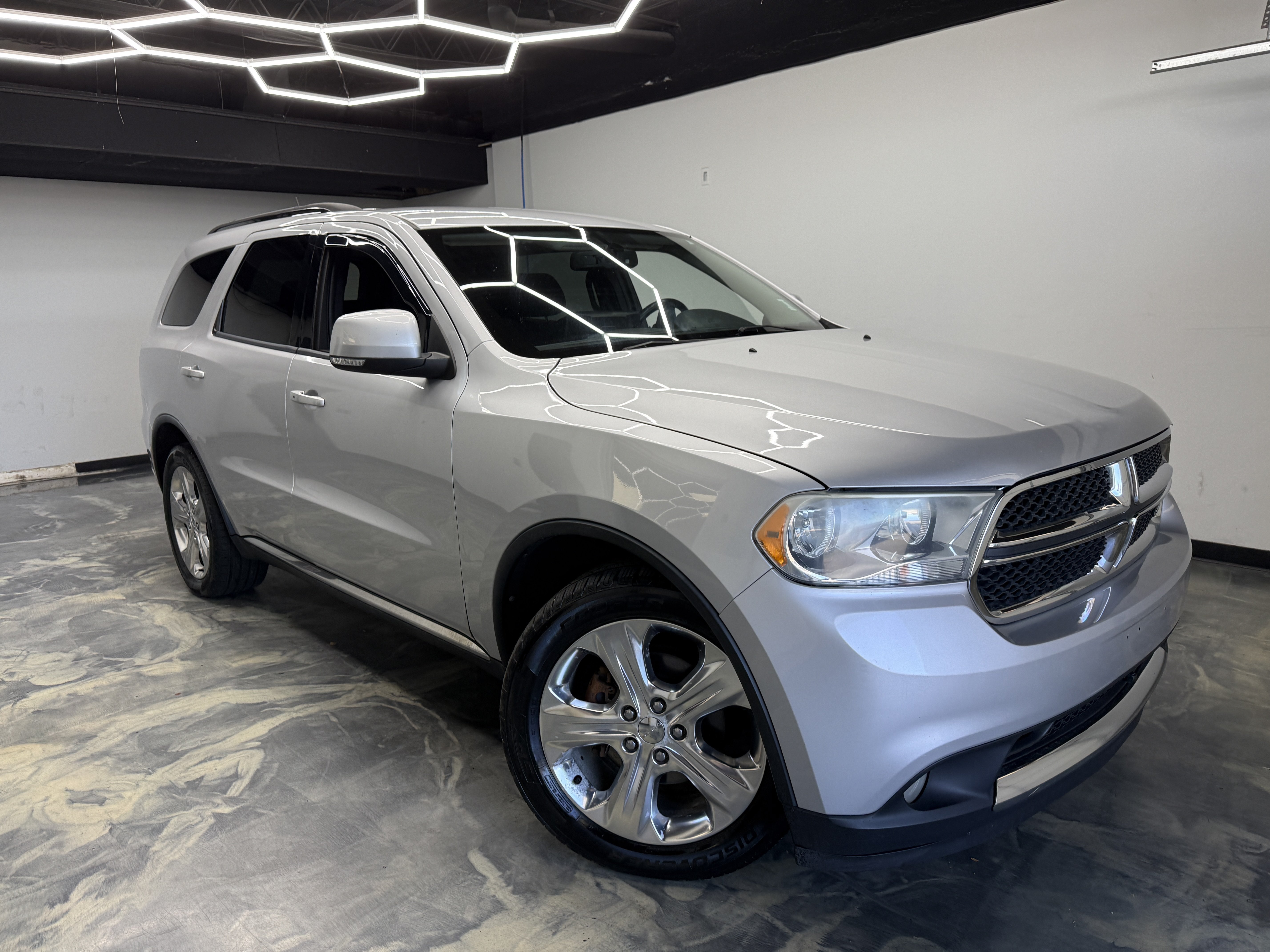 Used 2011 Dodge Durango Crew AWD/4WD image 4