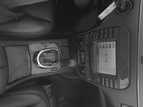 Used 2006 Mercedes-Benz S 500 4MATIC image 19