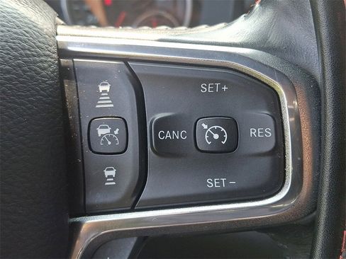 Used 2019 RAM 1500 Laramie image 22