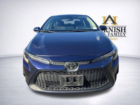 Used 2021 Toyota Corolla LE FWD image 2