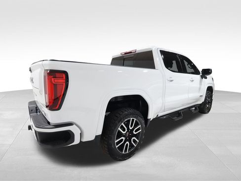 Certified 2024 GMC Sierra 1500 AT4 w/ AT4 Carbonpro Edition image 4