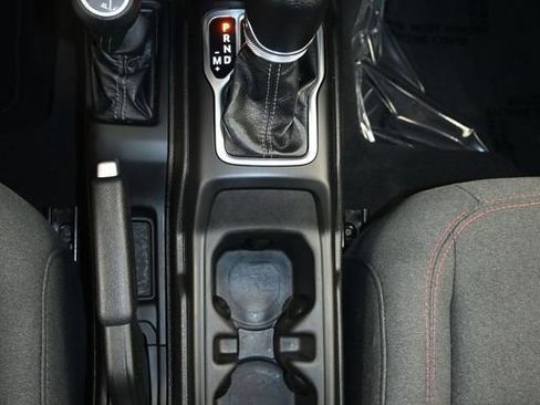 Used 2026 Jeep Gladiator Rubicon AWD/4WD image 18