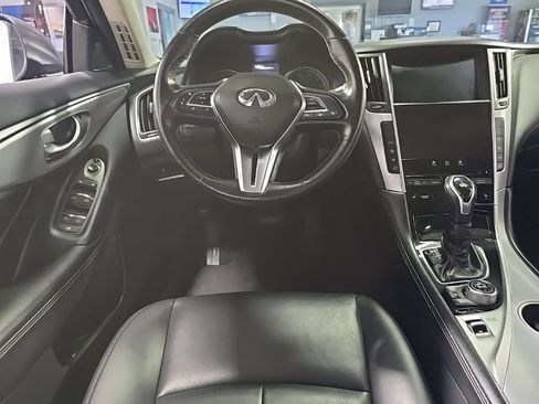 Used 2020 INFINITI Q50 Luxe w/ Essential Package (3.0T Luxe) AWD/4WD image 26
