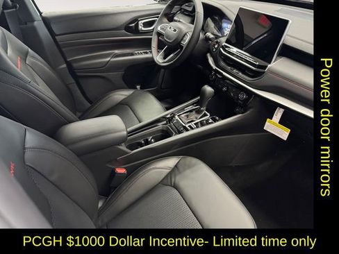 New 2026 Jeep Compass Trailhawk image 4