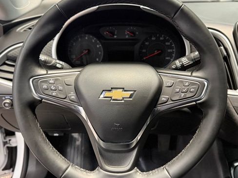 Used 2024 Chevrolet Malibu LT w/ Sport Edition FWD image 11