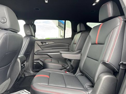 New 2026 Chevrolet Traverse RS w/ LPO, Floor Liner Package AWD/4WD image 24