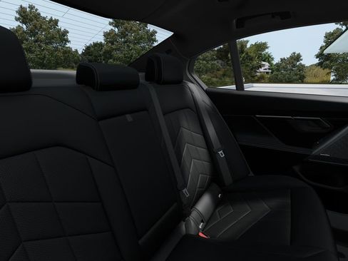 New 2026 BMW i5 eDrive40 w/ M Sport Package RWD image 12