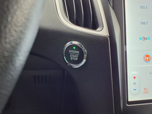 Certified 2024 Ford Edge SEL w/ Convenience Package image 14