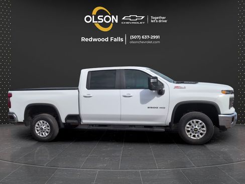 Used 2024 Chevrolet Silverado 2500 LT w/ All Star Edition AWD/4WD image 6