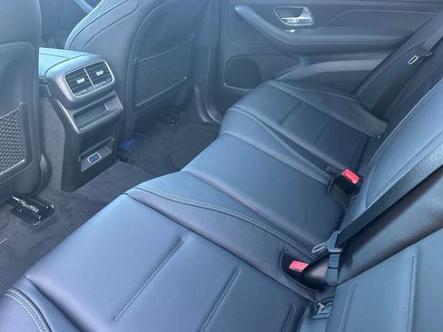 New 2026 Mercedes-Benz GLE 580 4MATIC image 22