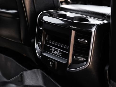 Used 2021 RAM 1500 Laramie w/ Sport Appearance Package AWD/4WD image 41