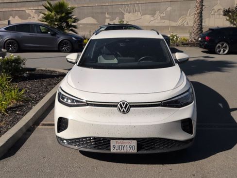 Used 2023 Volkswagen ID.4 Pro RWD image 3