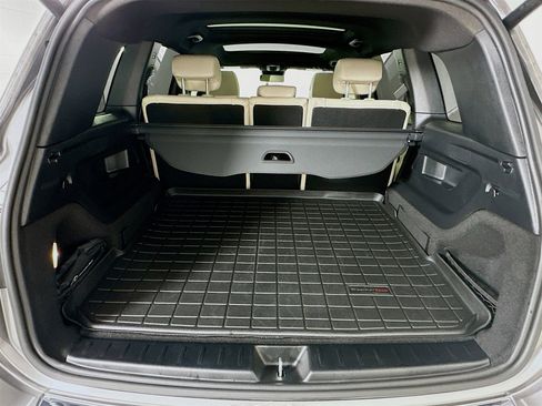 Used 2025 Mercedes-Benz GLB 250 GLB 250 image 28