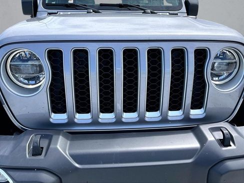 Used 2021 Jeep Wrangler Unlimited Sahara w/ Safety Group AWD/4WD image 30