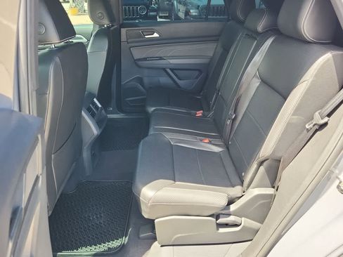 Used 2022 Volkswagen Atlas Cross Sport SEL AWD/4WD image 21