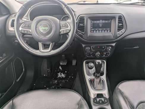 Used 2019 Jeep Compass Latitude image 17
