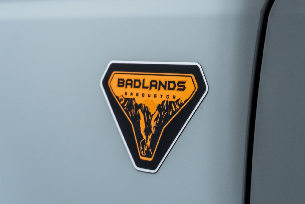 Used 2024 Ford Bronco Badlands AWD/4WD image 15