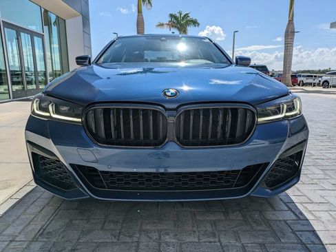 Used 2023 BMW 530i w/ M Sport Package RWD image 3