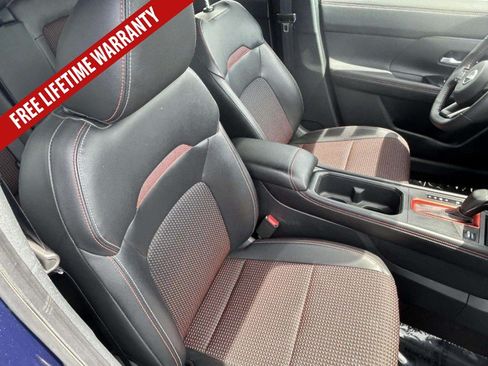 Used 2025 Nissan Kicks SR AWD/4WD image 23