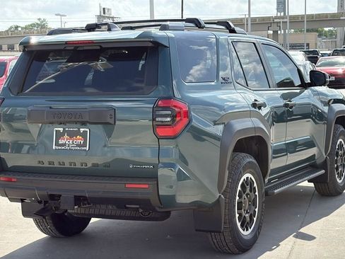New 2026 Toyota 4Runner TRD Off-Road Premium AWD/4WD image 5