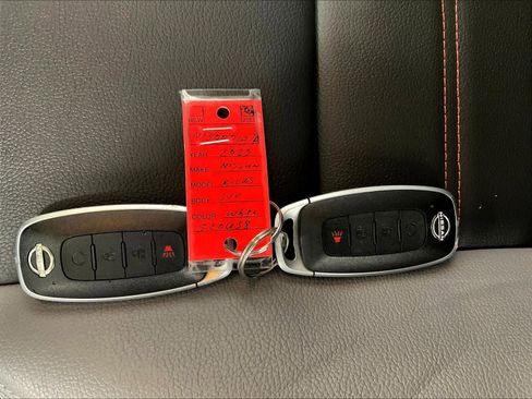 Certified 2023 Nissan Kicks SR w/ SR Premium Package image 30