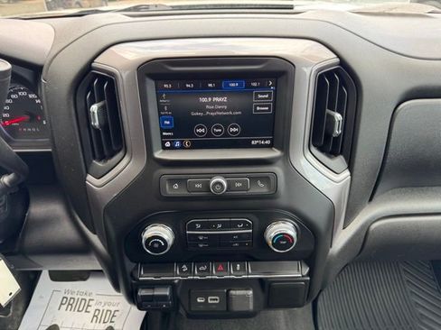 Used 2021 GMC Sierra 1500 4x4 Double Cab w/ Sierra Value Package image 19
