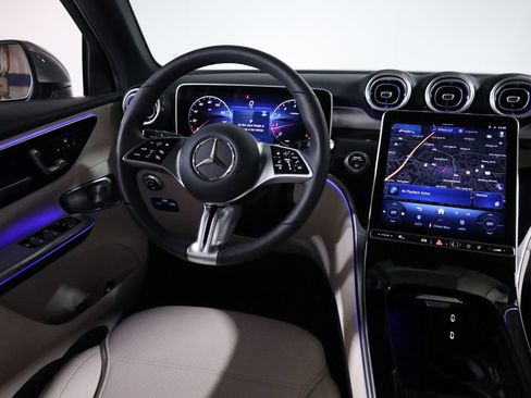 Used 2026 Mercedes-Benz GLC 300 4MATIC image 51