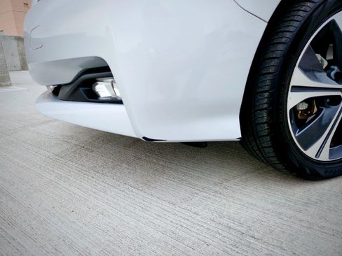 Used 2018 Nissan Leaf SV image 16