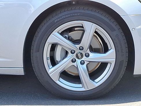 Used 2025 Audi A6 Premium Plus image 8