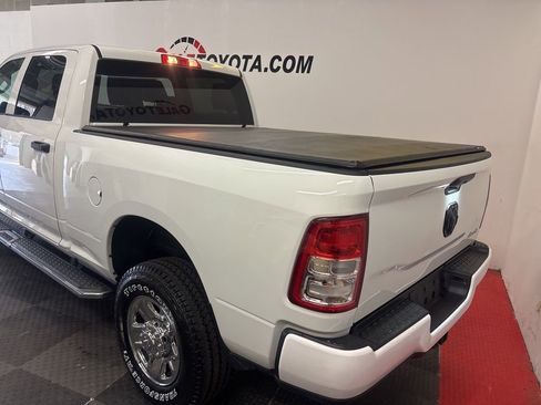 Used 2022 RAM 2500 Tradesman w/ Chrome Appearance Group image 8