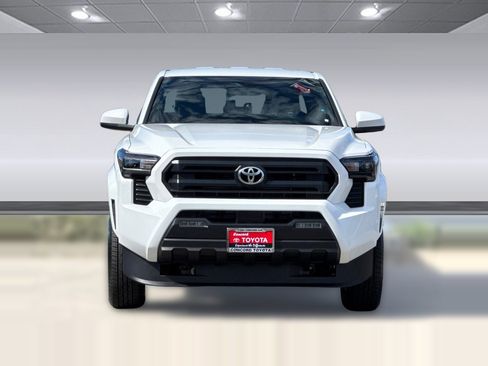 New 2026 Toyota Tacoma SR5 image 5