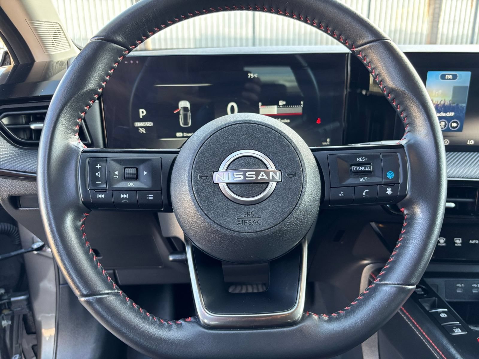Used 2026 Nissan Kicks SR FWD image 26