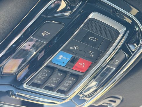 Used 2025 Jeep Grand Wagoneer L Series III w/ Quick Order Packagew 28T image 34