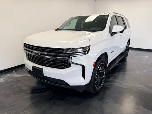 Used 2021 Chevrolet Tahoe RST w/ Luxury Package AWD/4WD image 3