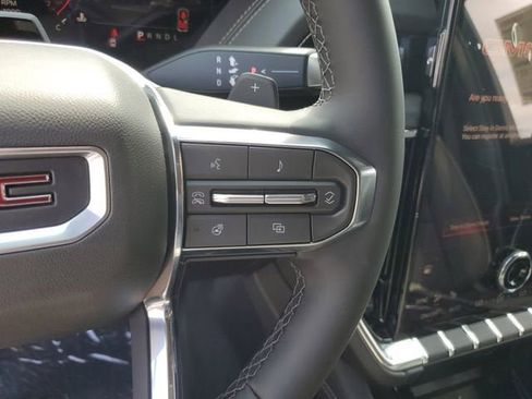 New 2026 GMC Yukon Elevation image 27