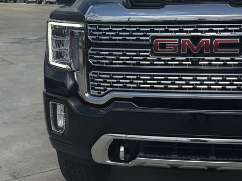 Used 2022 GMC Sierra 2500 Denali w/ Denali Ultimate Package AWD/4WD image 6