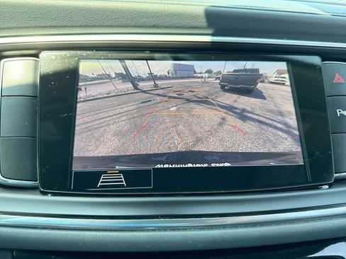 Used 2020 Buick Enclave Essence FWD image 17
