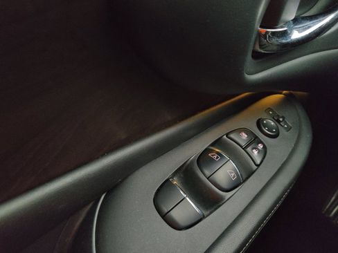 Used 2019 Nissan Murano Platinum image 27