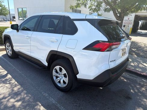 Used 2023 Toyota RAV4 LE FWD image 7