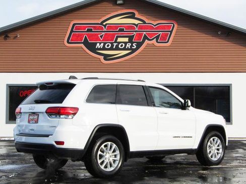 Used 2021 Jeep Grand Cherokee Laredo image 5