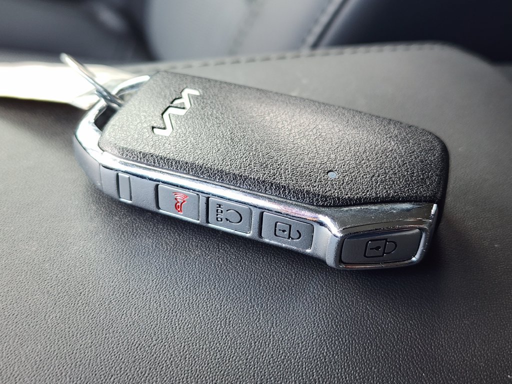 Used 2023 Kia Niro EX FWD image 34
