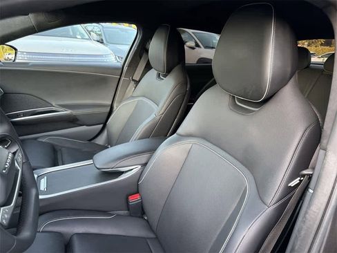 Used 2024 Lucid Air Touring image 26