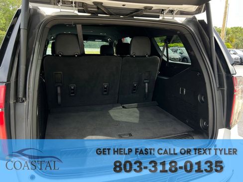 Used 2022 Chevrolet Suburban LT AWD/4WD image 22